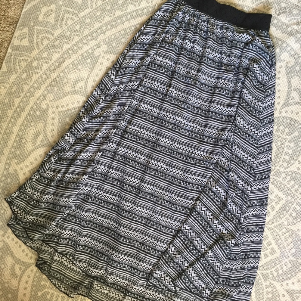 Lularoe Lucy Skirt